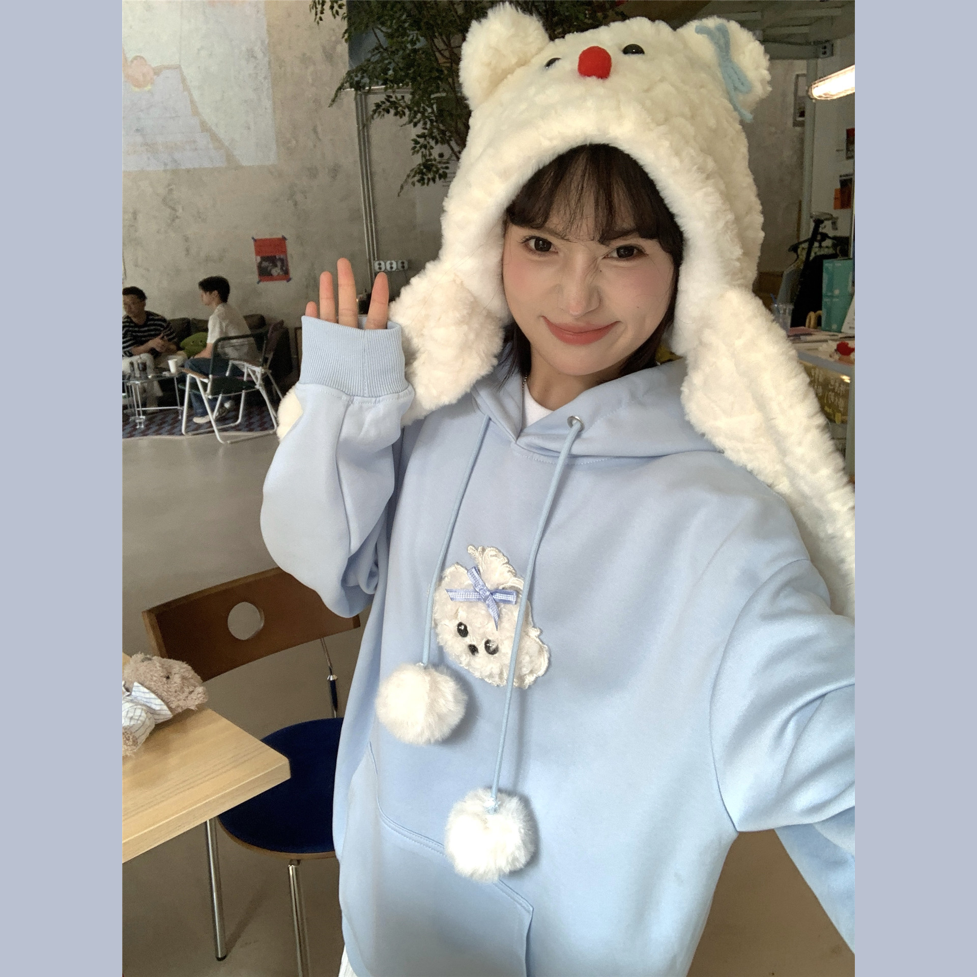 复古浅蓝色小狗毛绒卫衣cleafit