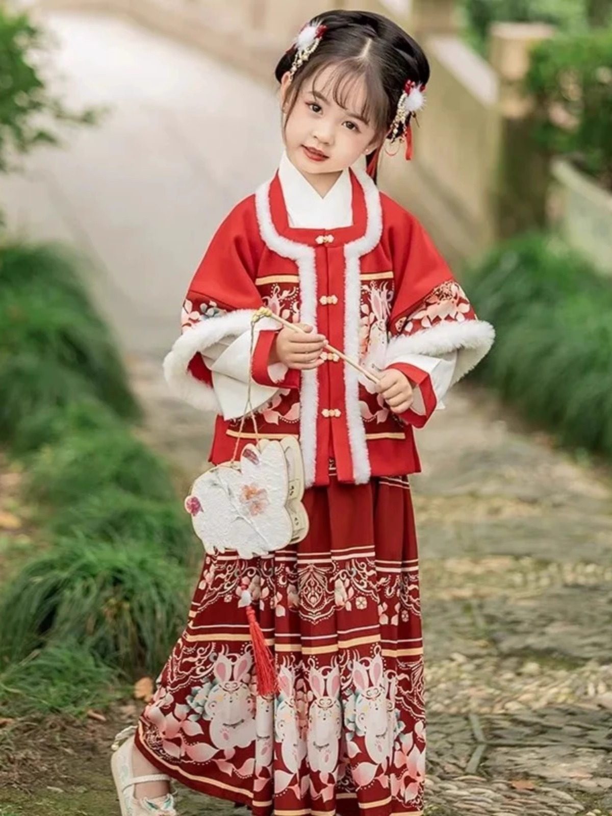 过年服出租儿童明制马面冬款加绒