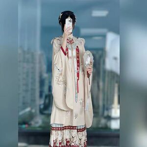 明制汉服出租重工刺绣长衫中国风伴娘服婚礼喜娘元旦汇演年会古装