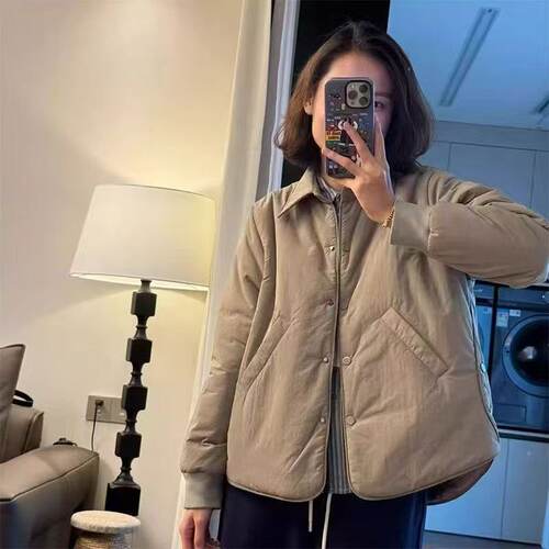 休闲简约轻薄型棉衣外套女士上衣