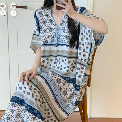 夏季绵绸V领印花显瘦大码睡裙