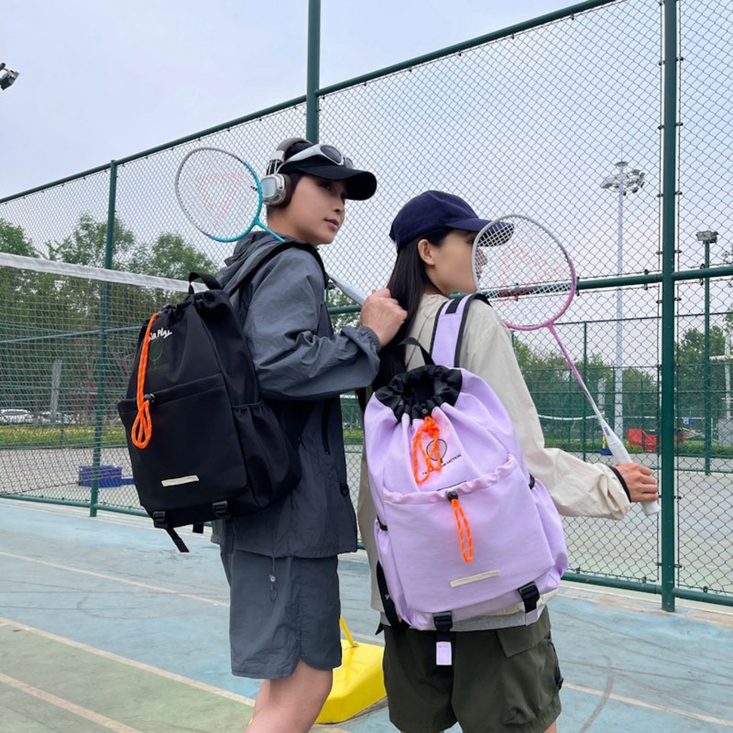 运动健身双肩背包打球轻便大容量