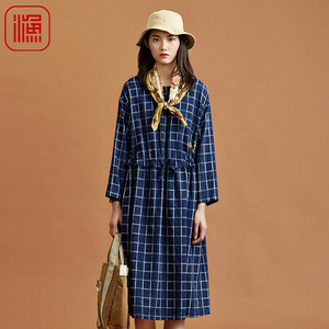 渔牌女装秋装2021年新款女度假风全棉复古格子长袖连衣裙FFNC0036