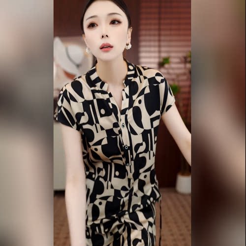黑白抽象印花通勤显瘦连衣裙
