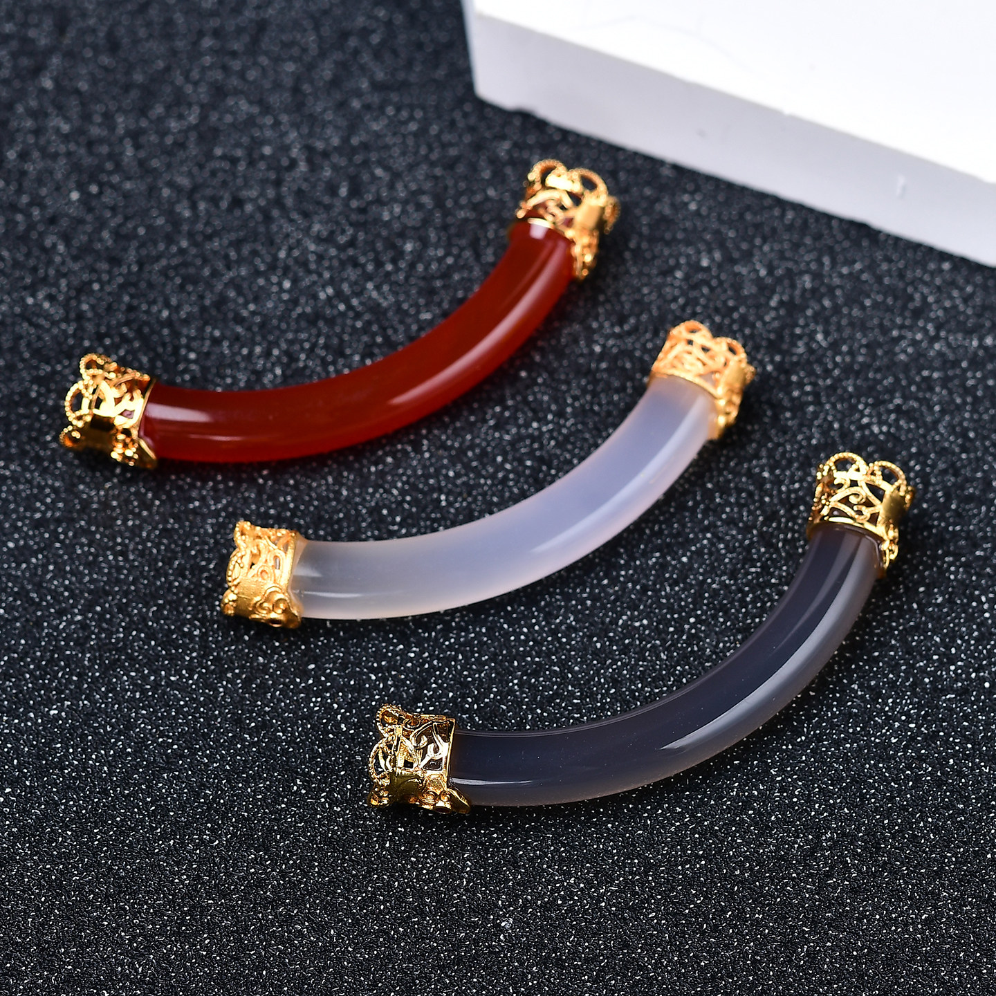 天然灰白红玛瑙手镯细窄边水晶半镯子复古中国风手链项链diy配饰