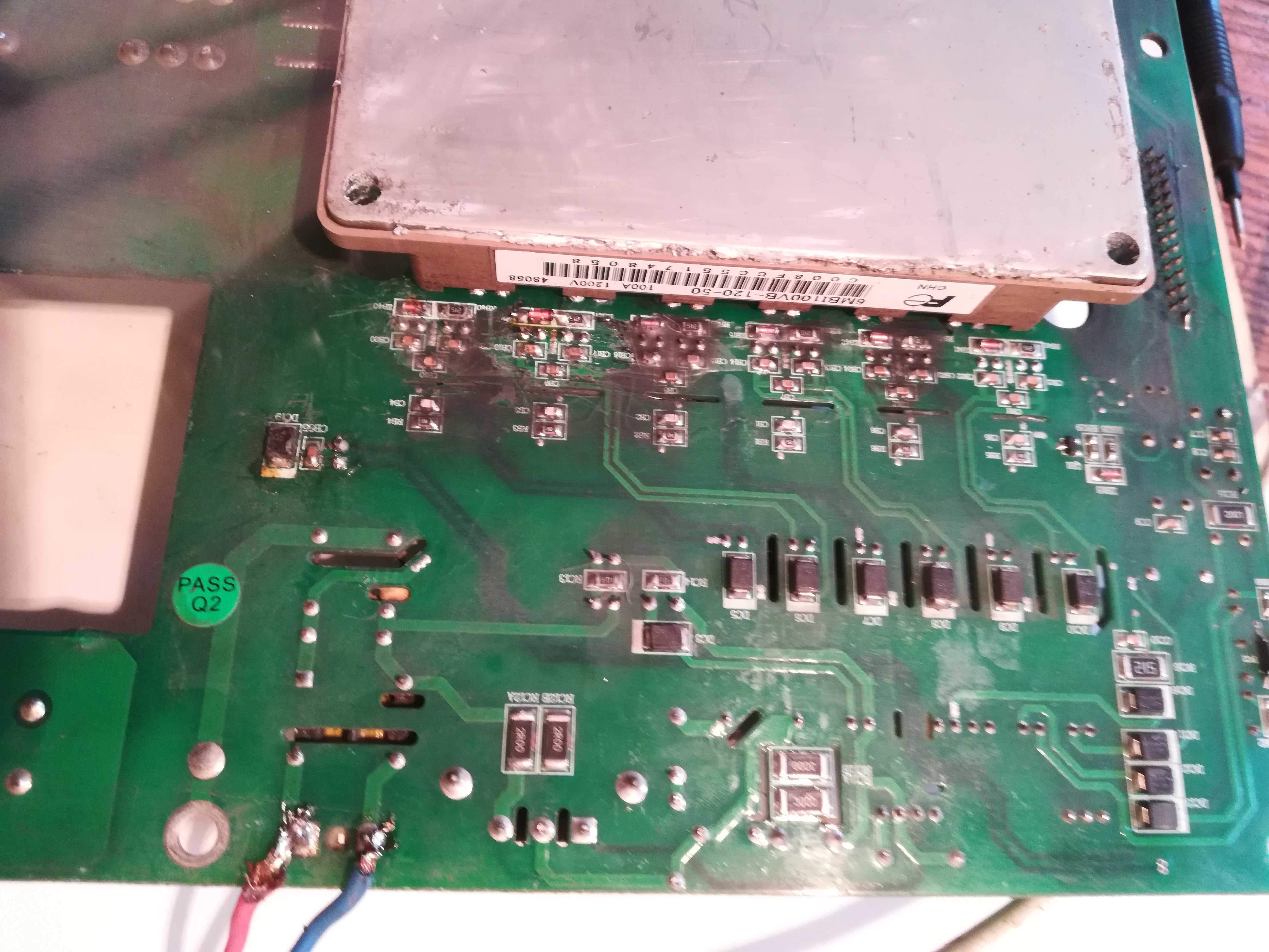 VF12新款-22kW驱动板6MBI100VB125GRTT2505 V20  030-G3-1