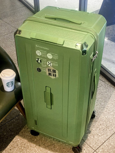 顺丰新款出口加厚行李箱
