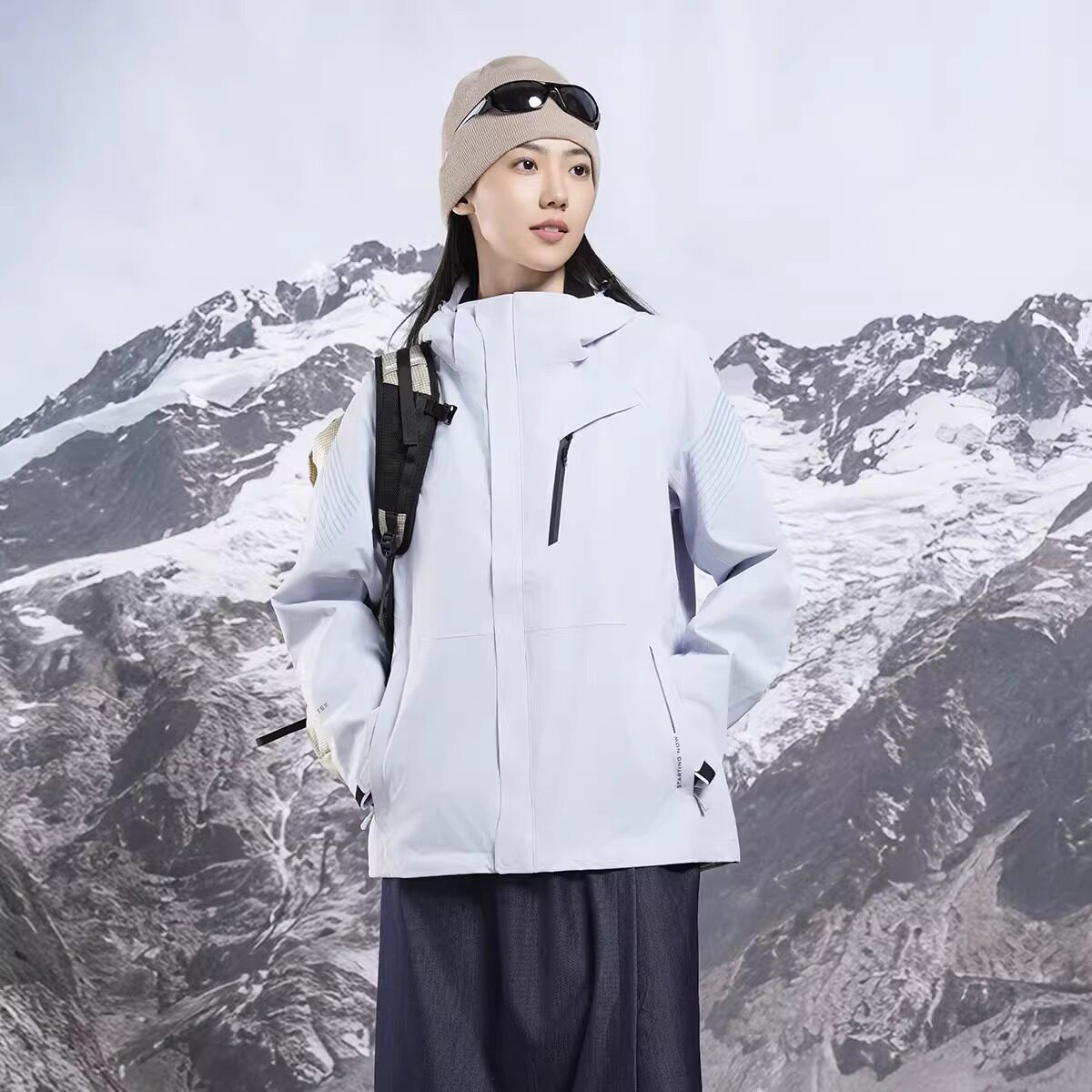 SCALER思凯乐户外新品秋冬男女保暖软壳内胆三合一冲锋衣F2403898