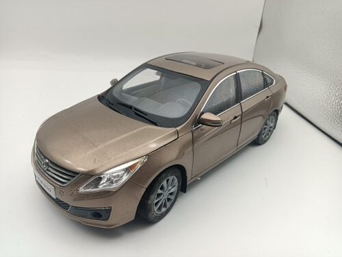 1:18  AA  东风景逸S50 合金汽车模型 散包无外包装，实物拍摄