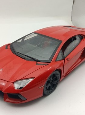 1:18  MM  兰博基尼 AVENTADOR PL670  瑕疵车 无外包装