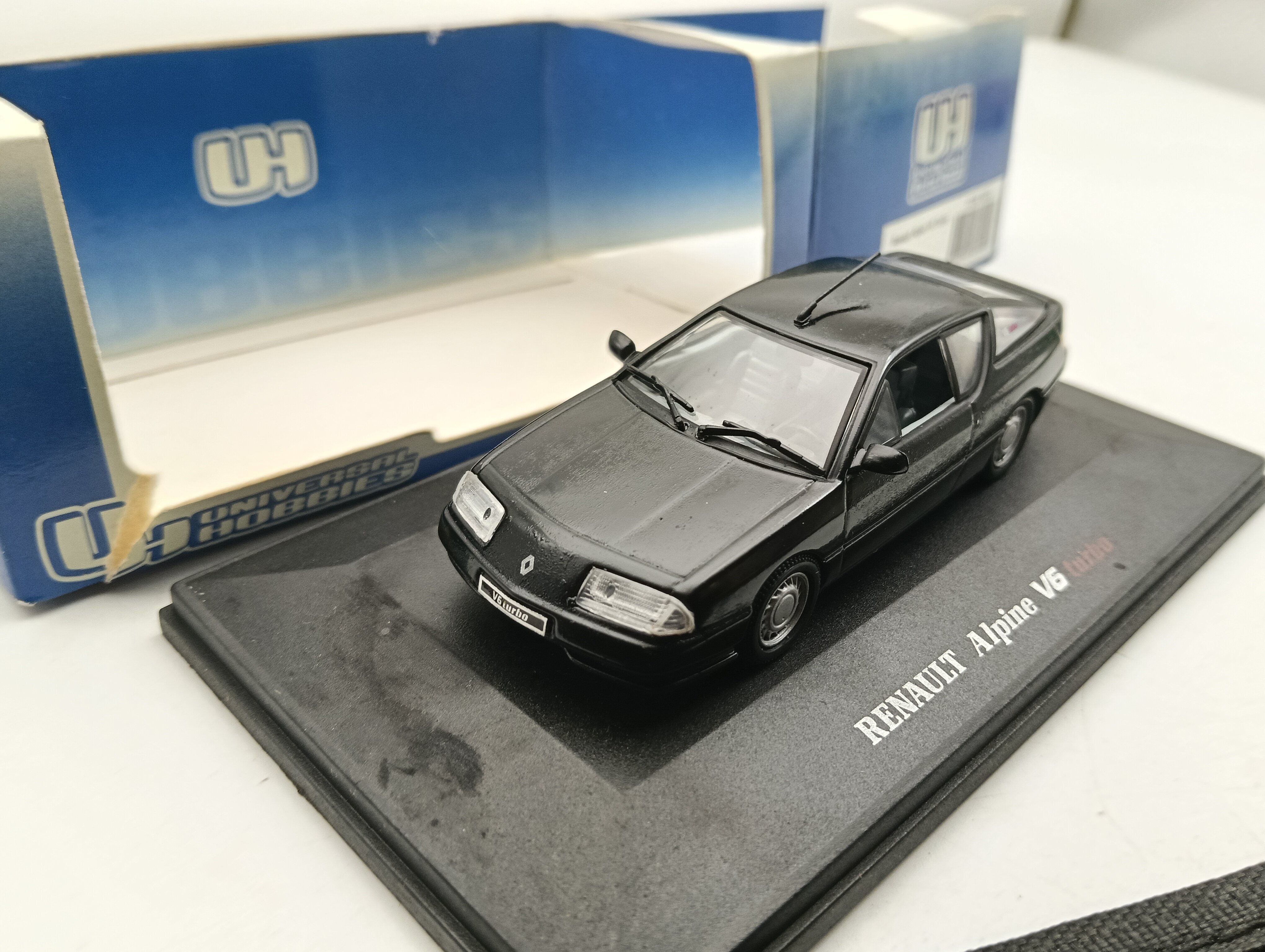 1/43合金模型车1989款阿尔卑斯