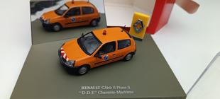 2.0 警车 Clio D.D.E.2025 1.6 合金模型车 1：43 雷诺