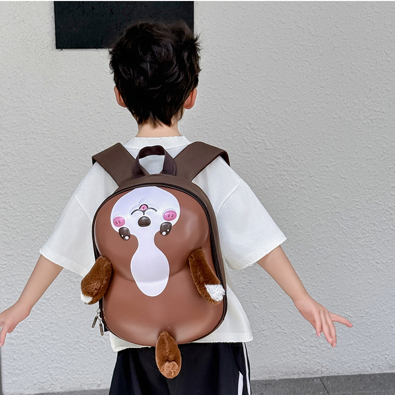 儿童包包幼儿园宝宝书包小中班卡通可爱女童背包男童蛋壳双肩包潮