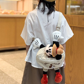 超萌卡通宝宝可爱小包斜挎百搭1到3岁少女毛绒斜挎包儿童小挎包潮