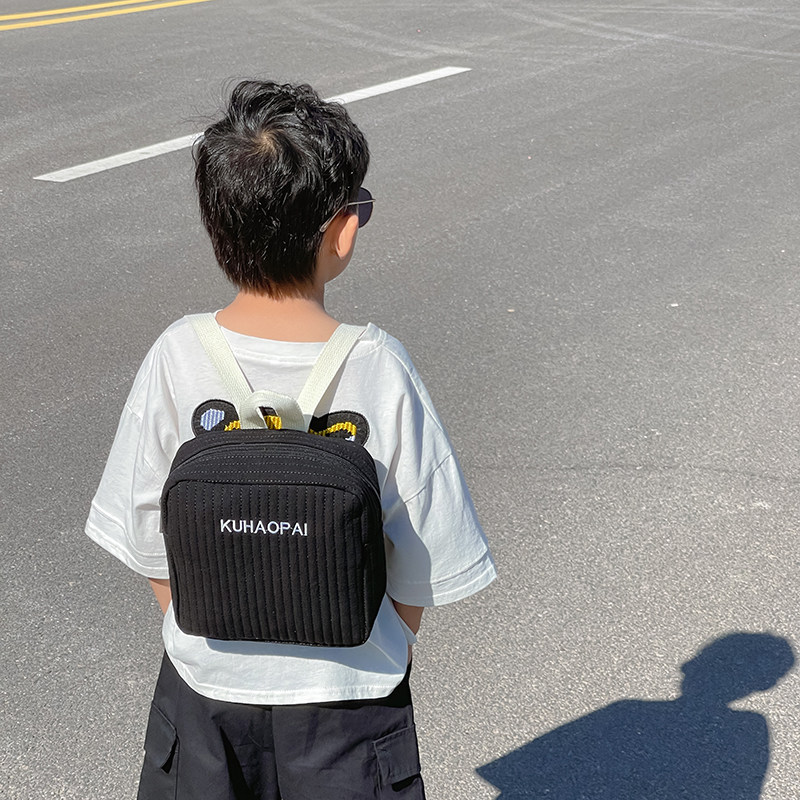 儿童迷你小书包幼儿园入学宝宝双肩包时尚出游女童背包男童小方包