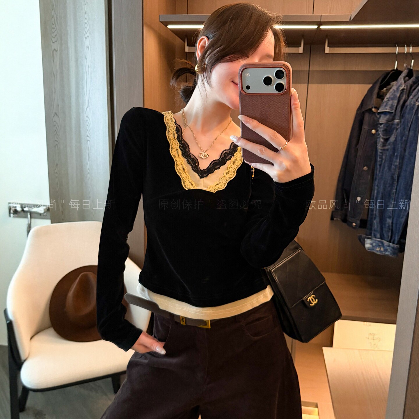 假两件蕾丝V领金丝绒T恤女欧洲站