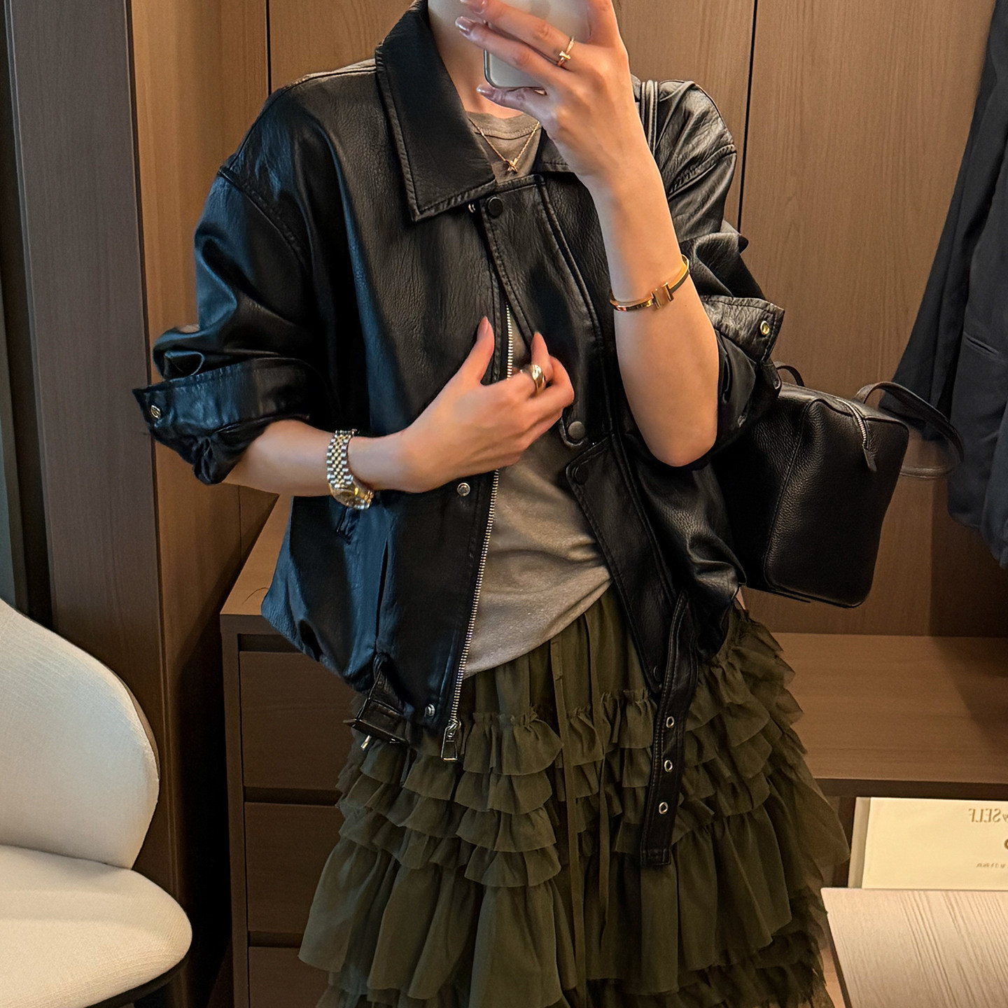 复古翻领蛋白皮PU皮衣女欧货上衣