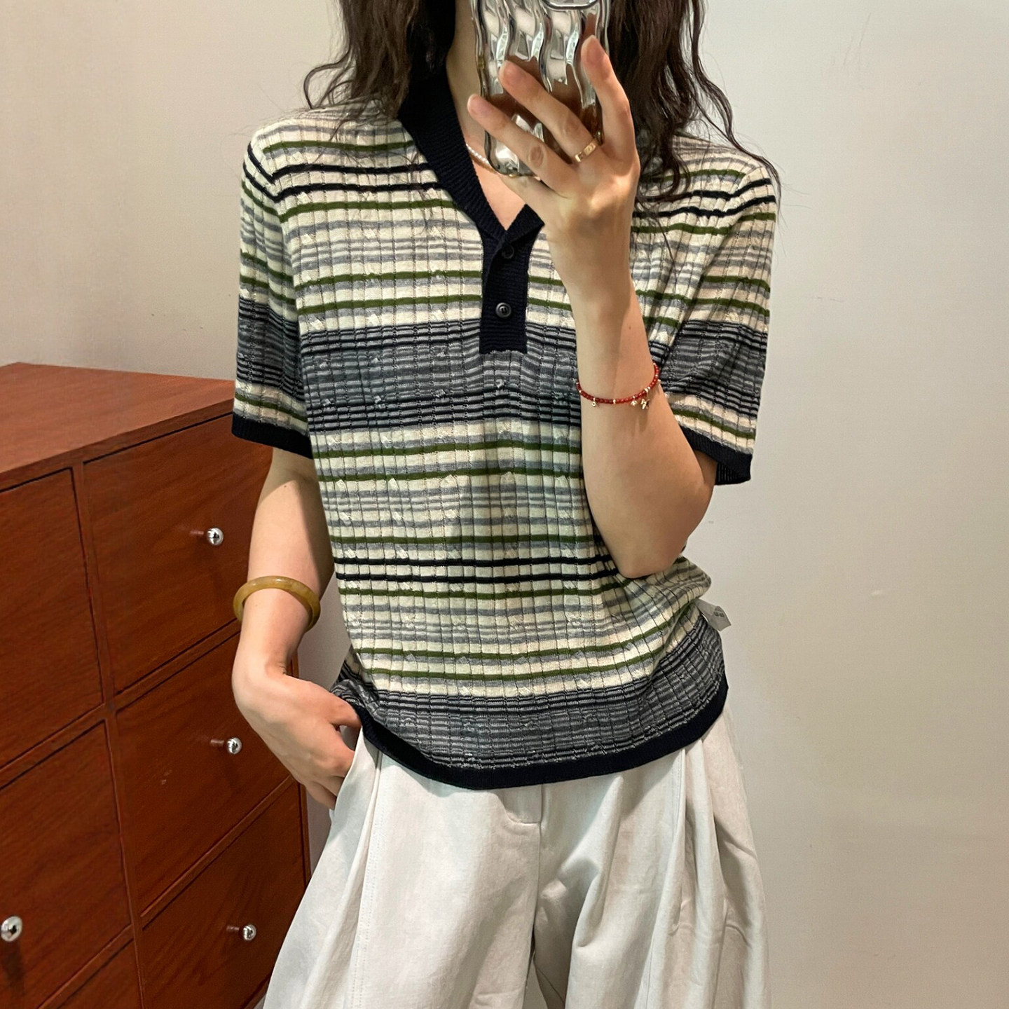 撞色条纹V领细羊毛针织衫女欧货