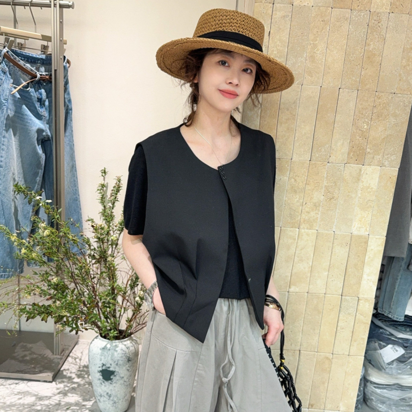 复古圆领西装马甲外套女欧洲站2026春装新款欧货女装小个子上衣潮