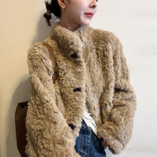 短外套潮 欧货女装 牛角扣羊羔毛皮毛一体大衣女欧洲站2025冬装 新款