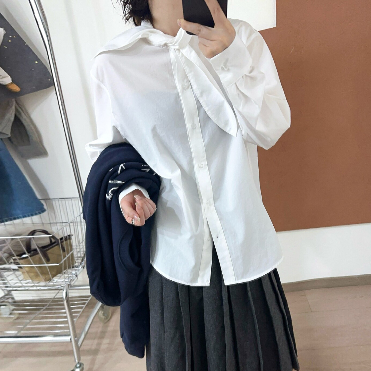 领口打结长袖衬衫女欧洲站打底衫