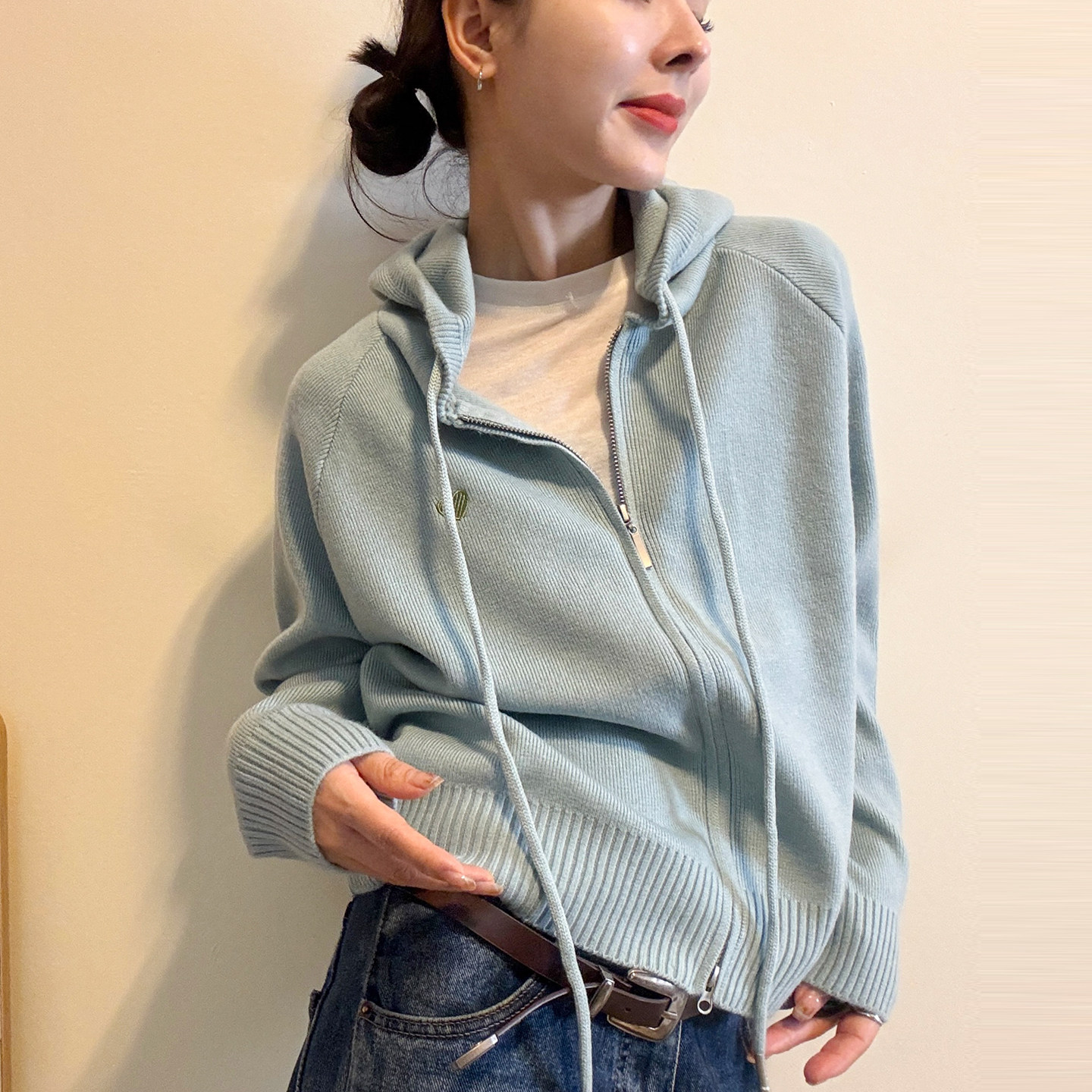 爱心刺绣连帽羊毛针织开衫女欧货