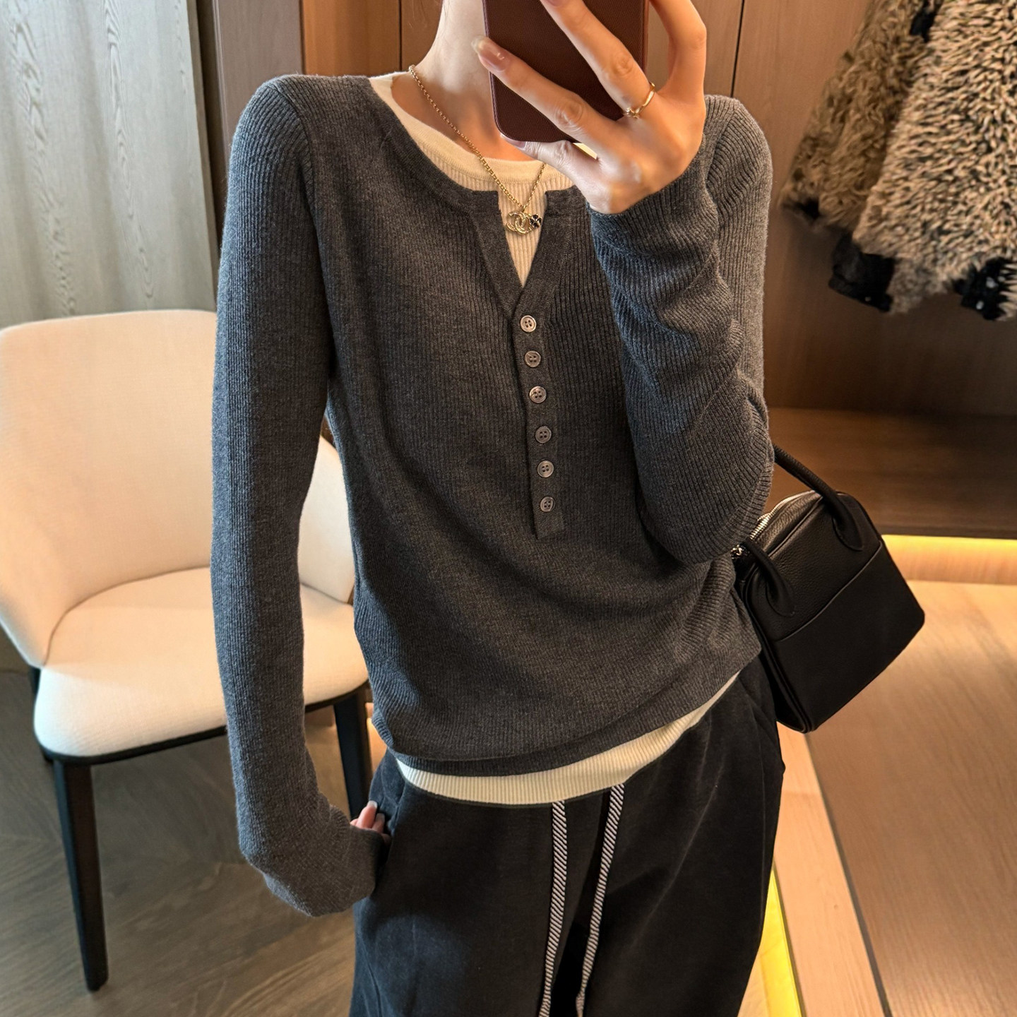 假两件纽扣羊毛针织衫女欧洲站2025冬装新款欧货女装时尚打底衫潮,女装/女士精品,毛针织衫,淘宝优惠券,粉丝福利购,淘宝优惠卷