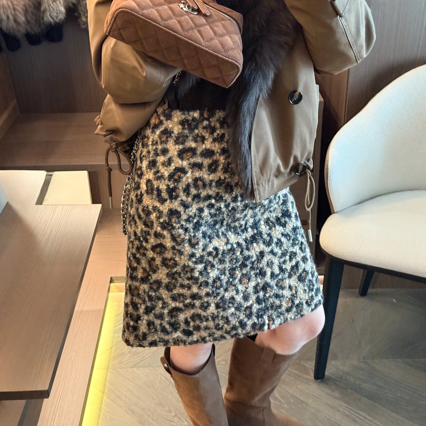 复古豹纹羊羔毛半身裙女欧洲站2025冬装新款欧货女装A字包臀裙潮