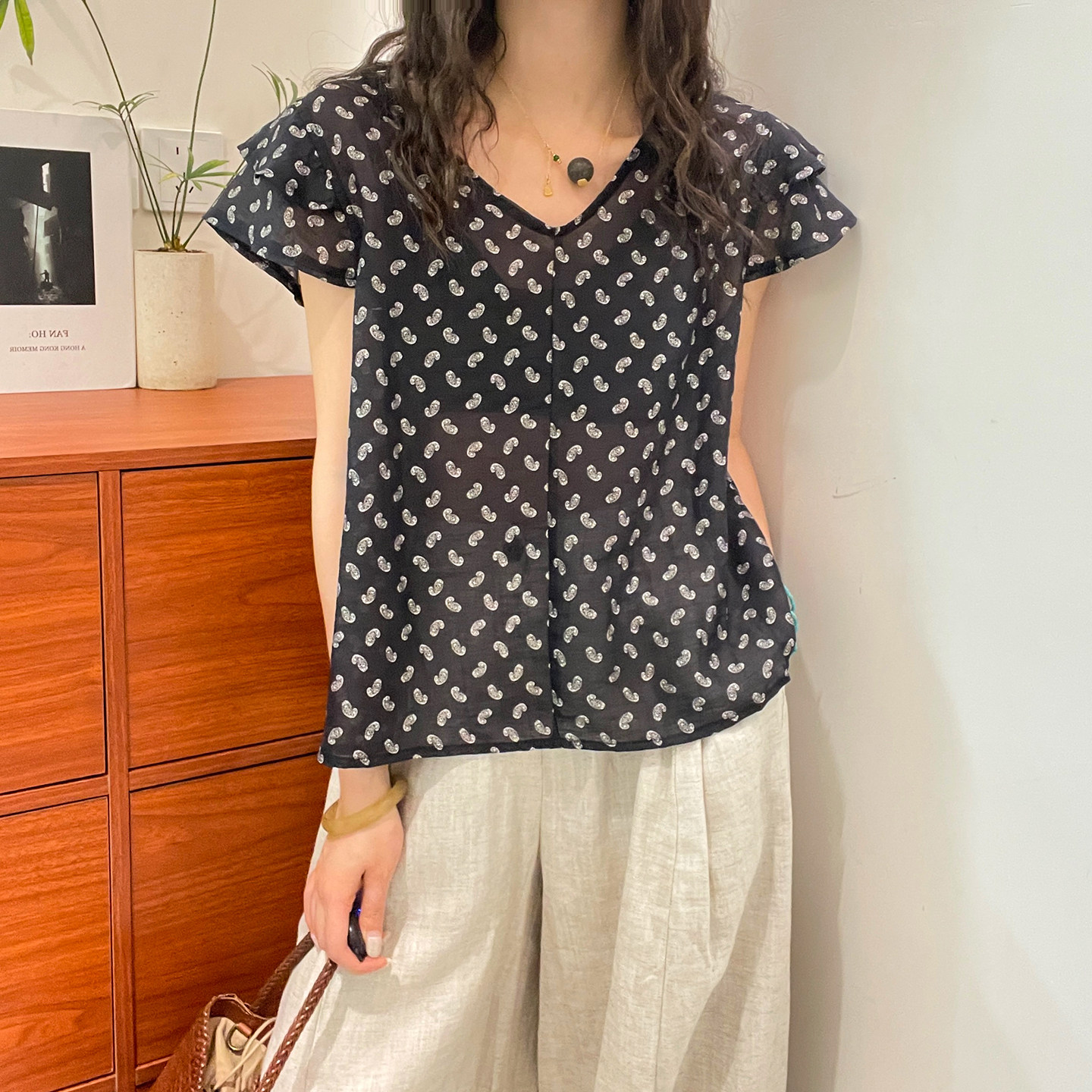 双层袖莱赛尔棉麻衬衫女欧货上衣