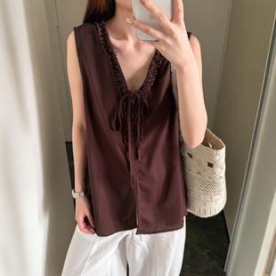 木耳边系带V领无袖衬衫女欧洲站2026夏季新款欧货女装时尚娃娃衫