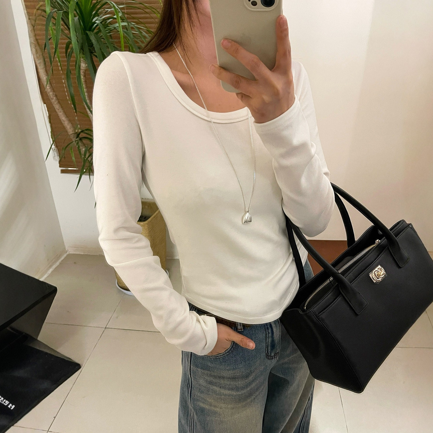 复古U领磨毛加绒T恤女欧洲站2025冬装新款欧货女装时尚打底小衫潮,女装/女士精品,T恤,淘宝优惠券,粉丝福利购,淘宝优惠卷