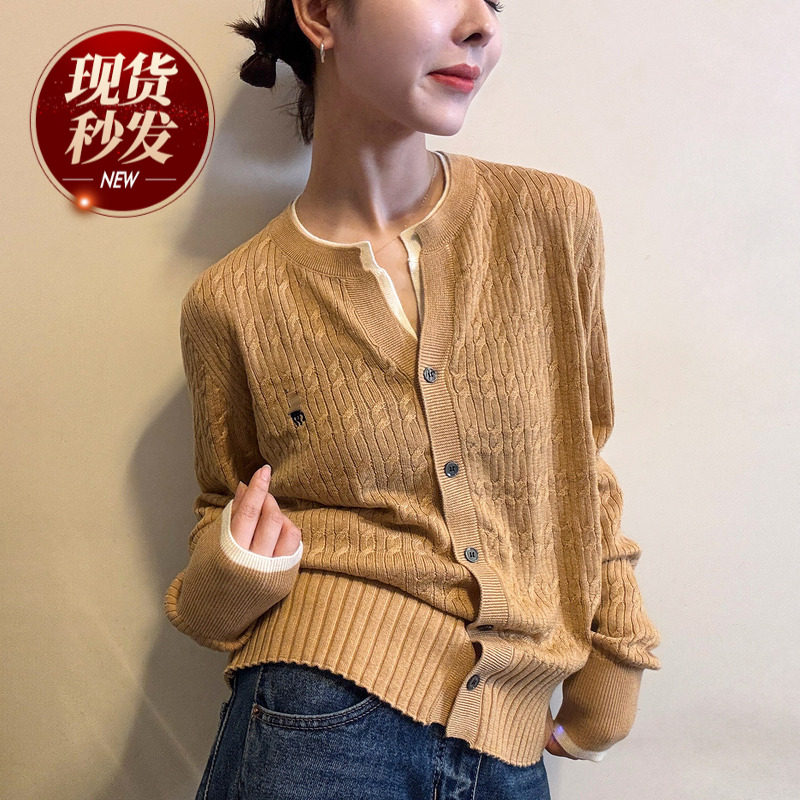 假两件麻花纹羊毛针织开衫女欧洲站2026春装新款欧货女装打底衫潮