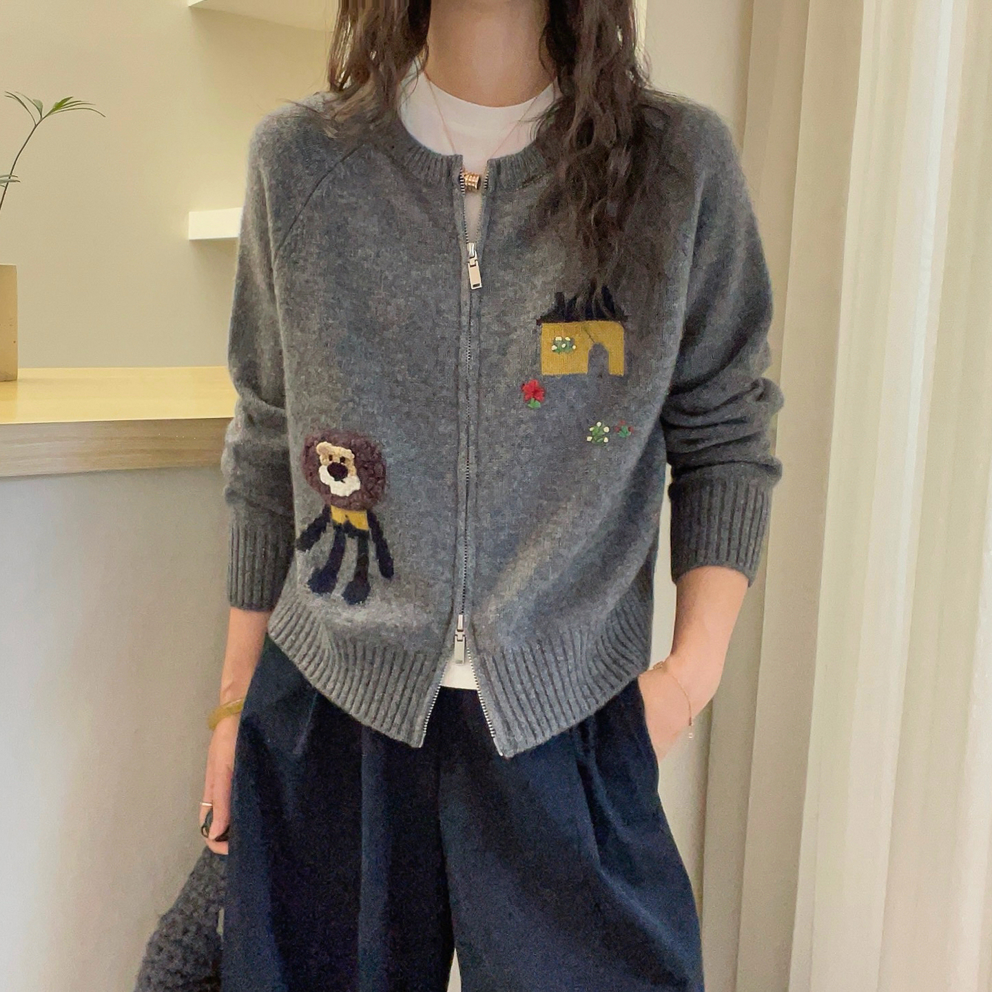 卡通刺绣山羊绒针织开衫女欧洲站2025冬装新款欧货女装毛衣外套潮