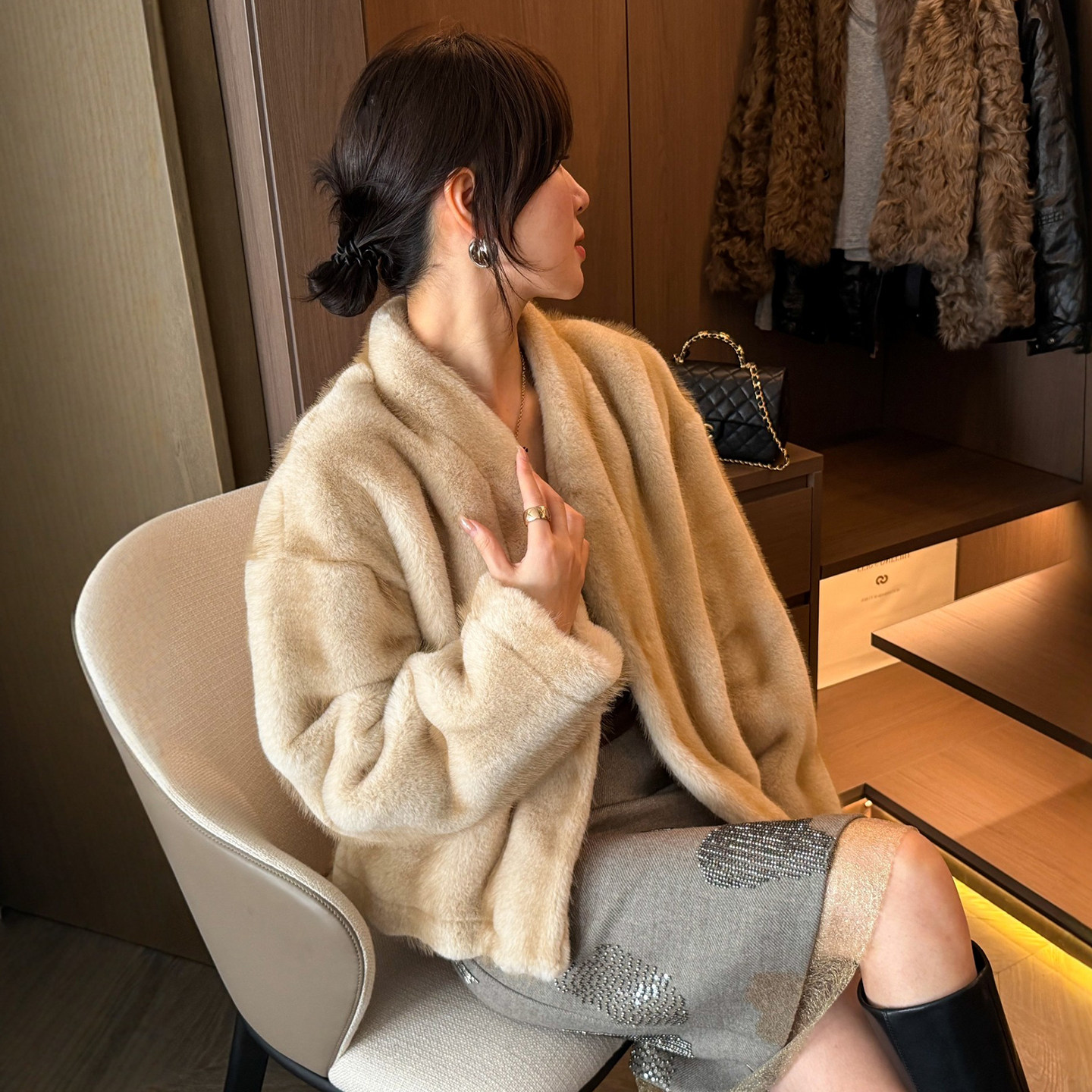 羊羔毛皮毛一体短外套女欧洲站2025冬装新款欧货女装小个子夹克潮