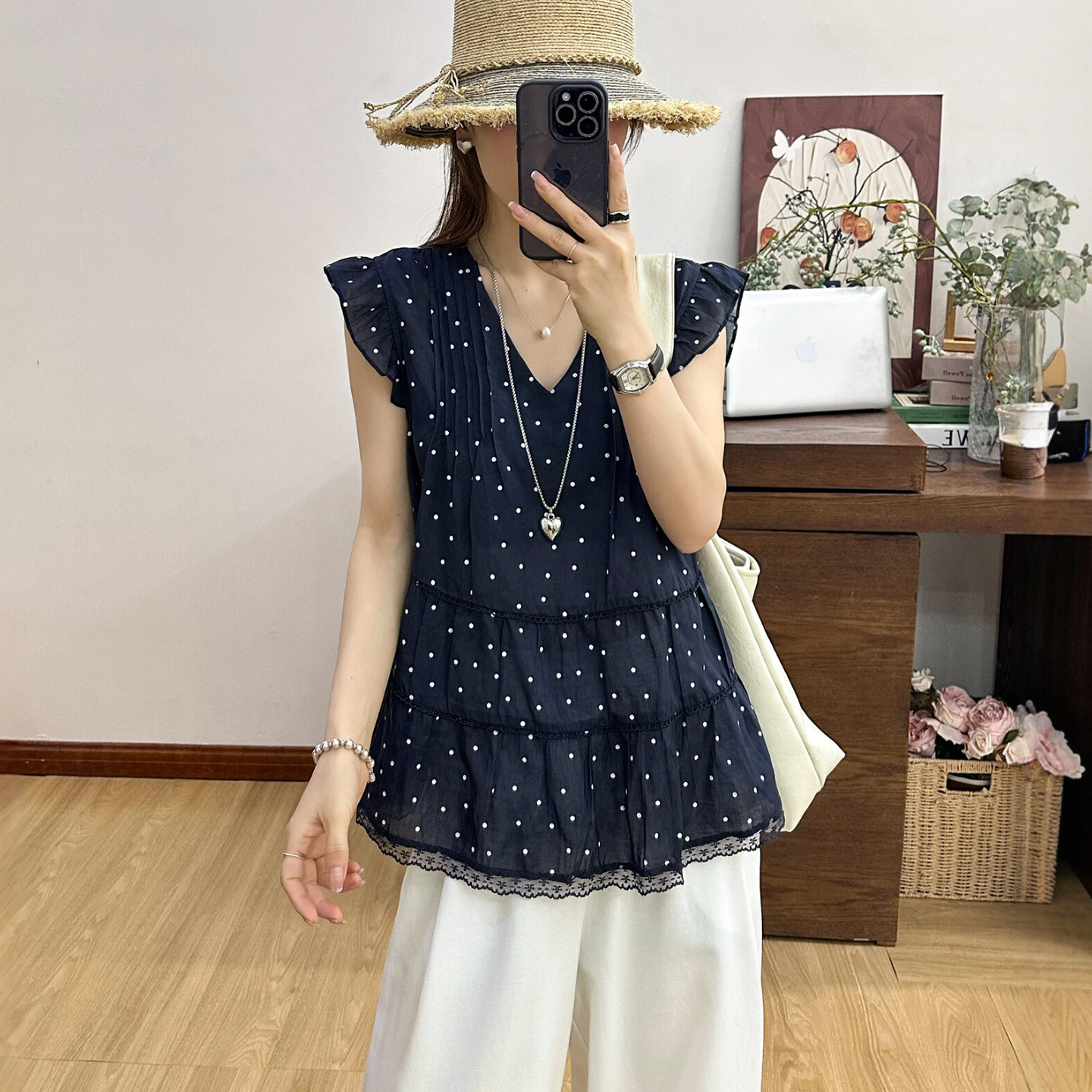 撞色波点飞飞袖棉麻衬衫女欧洲站