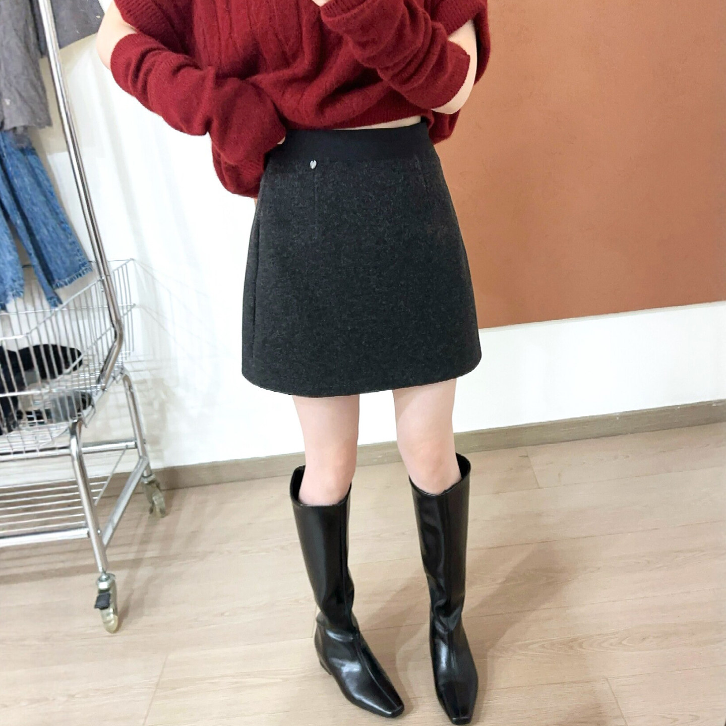 贝壳扣羊毛呢A字半身裙女欧洲站