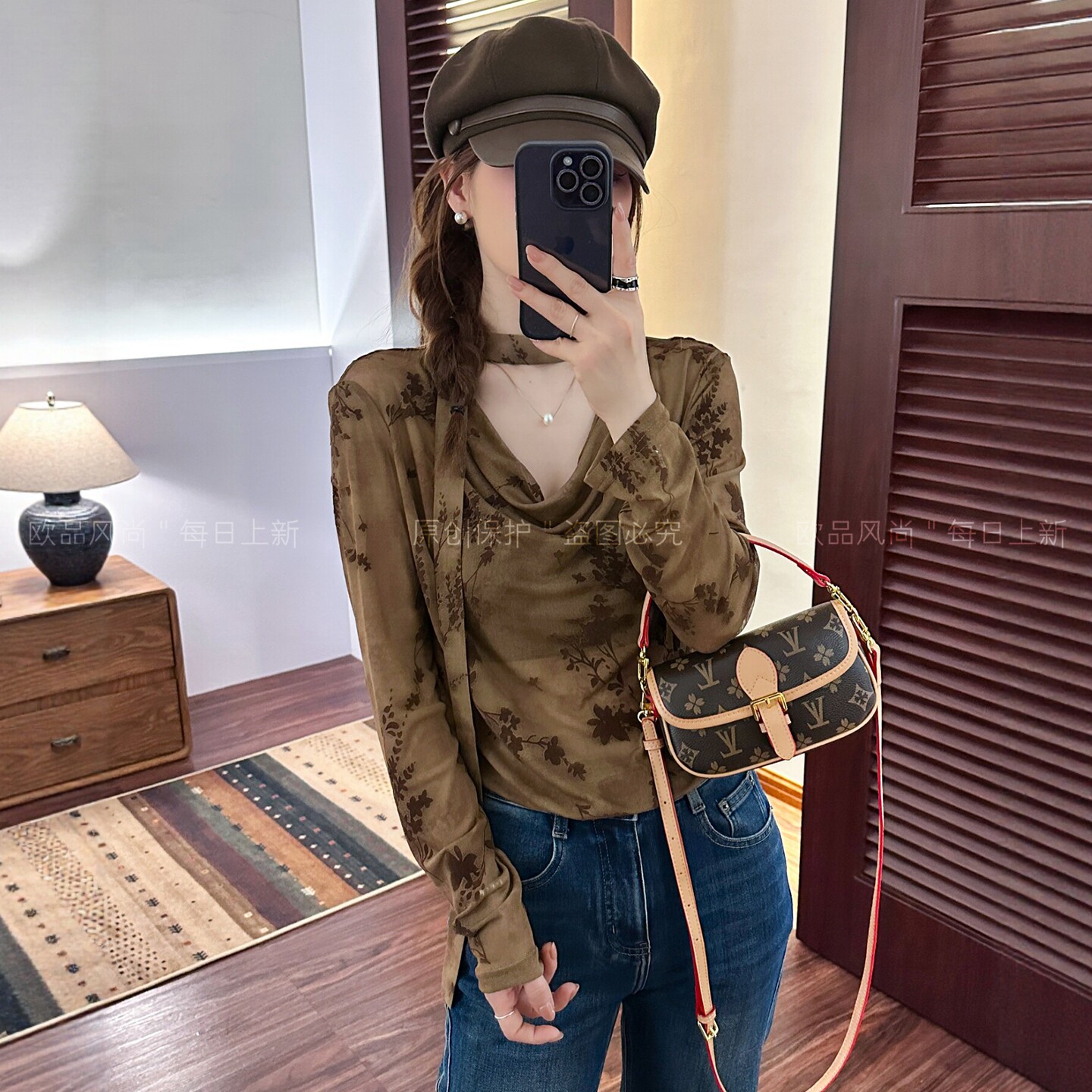 复古飘带印花荡领T恤女欧洲站潮