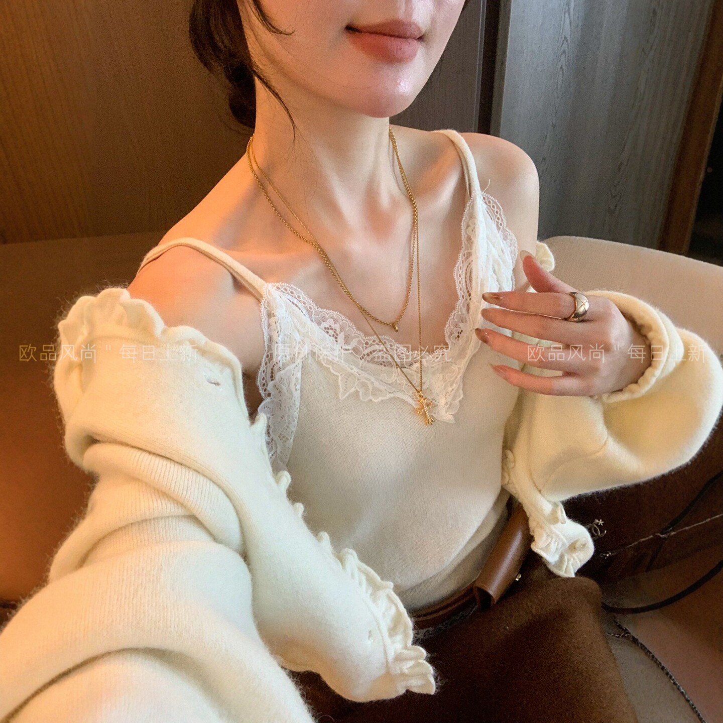 100%羊毛蕾丝针织吊带背心女欧货