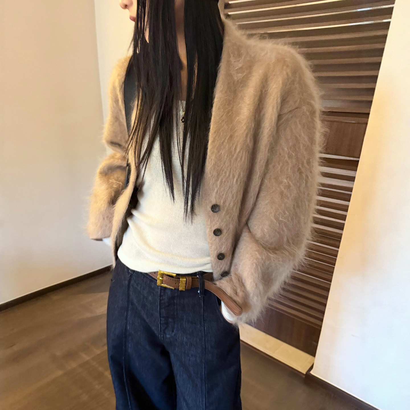V领羊毛拉绒皮毛一体外套女欧货
