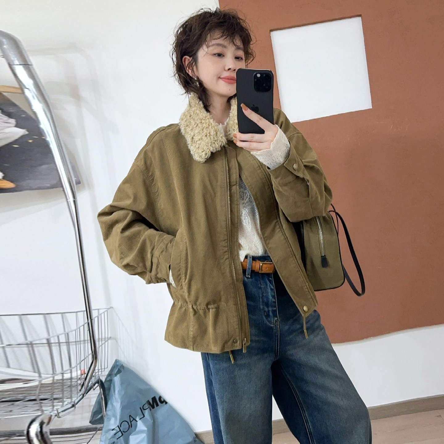 羊羔毛翻领加棉短款外套女欧洲站