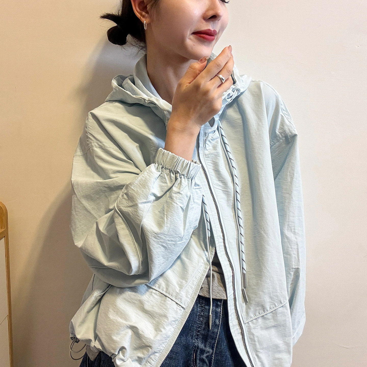 抽绳连帽防晒衣外套女欧洲站2026春装新款欧货女装时尚洋气上衣潮