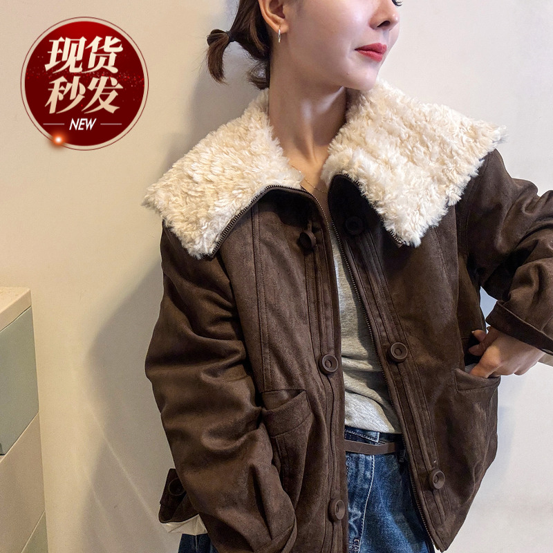 羊羔毛领纽扣羽绒服外套女欧洲站