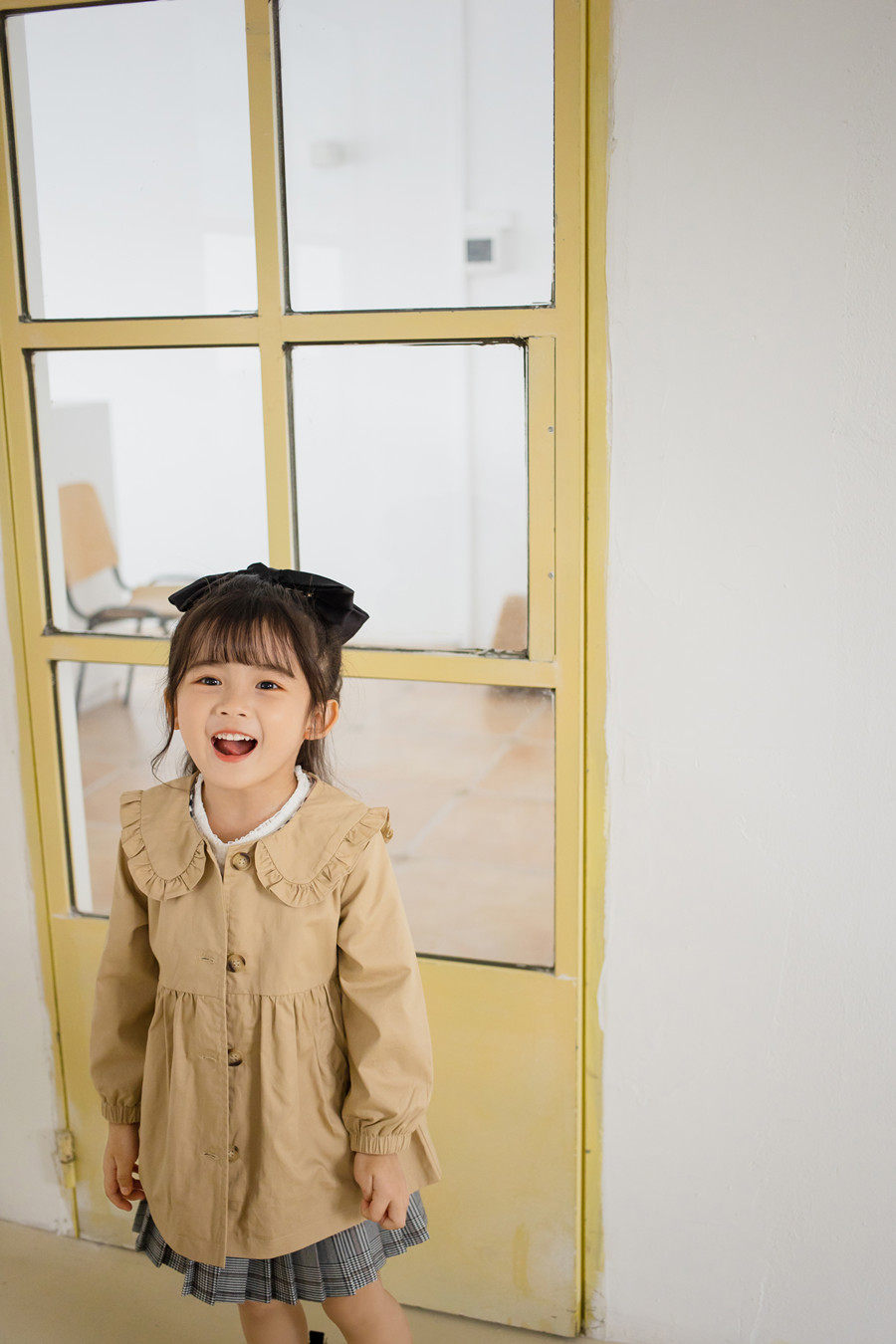 소녀의 봄 가을 윈드 브레이커 어린이 베이지 코트  얇은 윈드 브레이커 자켓 중간 길이 영국 스타일 한국 스타일