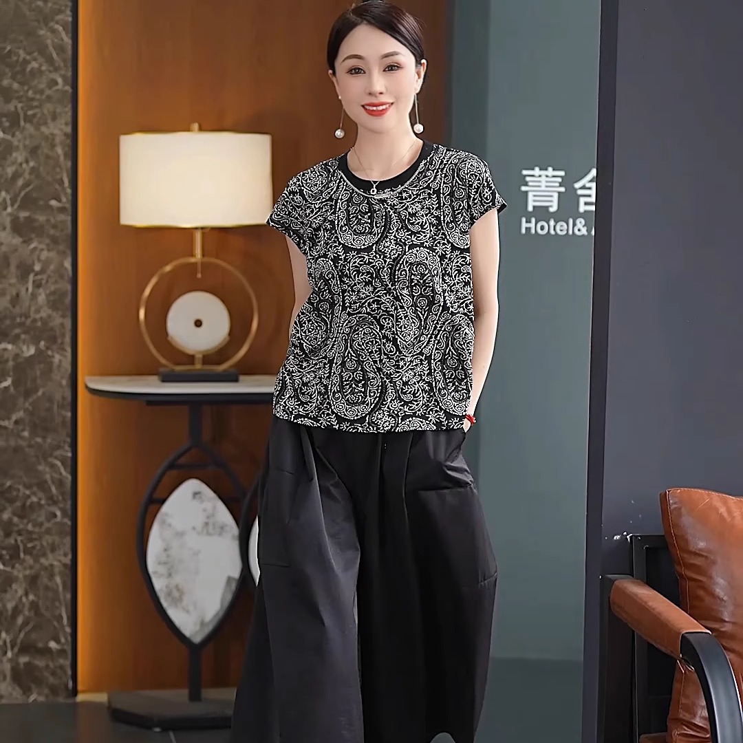 专柜正品2025夏季新款套装时尚减龄洋气显瘦无袖圆领衬衣七分裤女