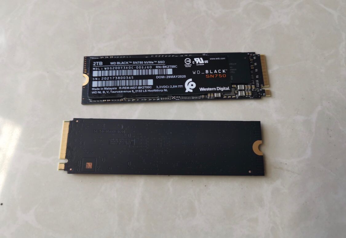 ssd22802tm.2固态硬盘西部数据