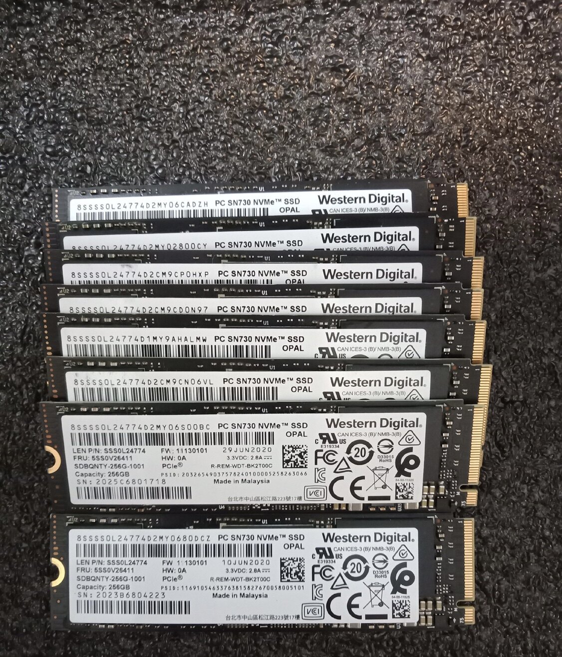 wd/西部数据 ssd sn730 256g ssd nvme pcie m.2 固态硬盘 西数