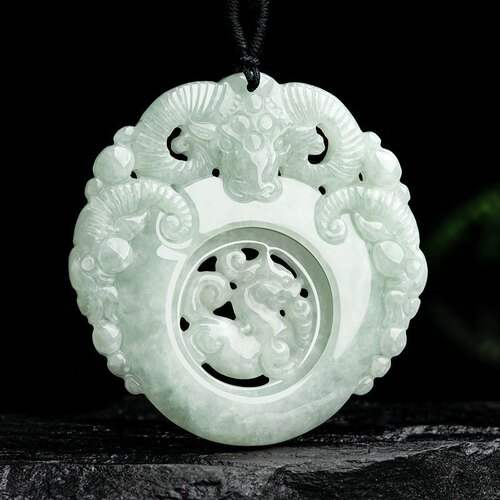 天然翡翠三羊开泰吊坠缅甸玉石挂件A货正品生肖羊年挂坠绳毛衣链
