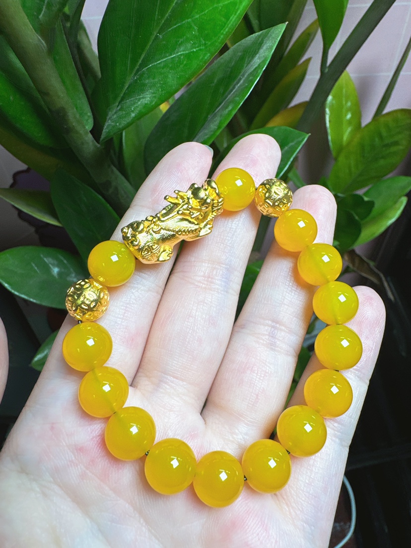 越南沙金貔貅手链男女久不掉色黄玛瑙手串转运招财送妈妈女友礼物
