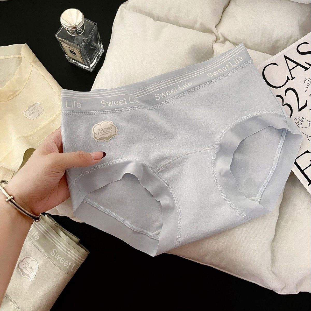 A类婴儿棉女士内裤抗菌全棉档无痕透气中腰薄款甜美学生三角短裤,女士内衣/男士内衣/家居服,女三角裤,淘宝优惠券,粉丝福利购,淘宝优惠卷