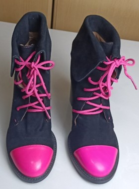 卡美多专柜黑红色反绒牛皮系带高跟中靴女鞋